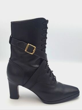RALPH LAUREN COLLECTION Women's Black Lace-Up Boots, size 6